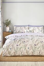 Catherine Lansfield 'Grasmere Floral' Reversible Duvet Cover Set in Lilac - Size: Single - thumbnail 1