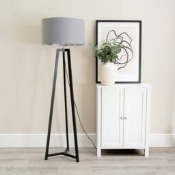 ValueLights Lottie Black Wood Tripod Floor Lamp with Grey & Chrome Drum Shade - thumbnail 3