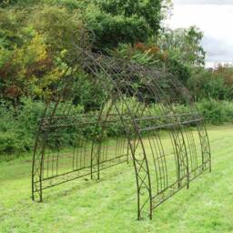 Ascalon Design Ltd Gothic Tunnel - L406 x W243 x H332 cm - Bronze