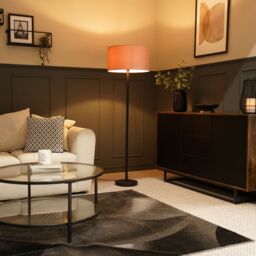 ValueLights Charlie Black Stem Floor Lamp Light with Velvet Lamp Shade in Dusty Pink - Size: 18 inches
