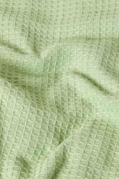 Homescapes Cotton Waffle Blanket Throw - Soft, Breathable & Skin-Friendly in Green - Size: 250 cm x 230 cm - thumbnail 4