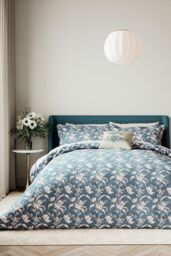 V & A 'Daffodil Dreams' Cotton Duvet Cover Set in Blue - Size: Double - thumbnail 1