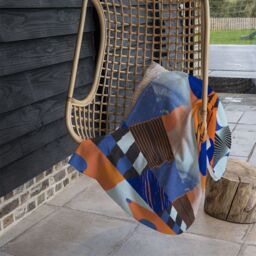 Benjamin Tate Design Deconstructed Postmodern Inspired Artwork Blanket in Natural - Size: 120 cm x 150 cm - thumbnail 4