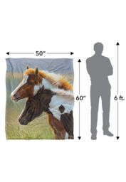 JQ Licensing Cf Two Foals Horses Silky Touch Super Soft Throw Blanket 152 X 127 cm in White - thumbnail 5