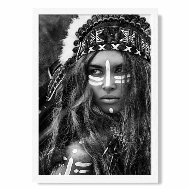ARTZE Strong Woman Fashion Black & White Photo Framed Print SIZE: A2 with White Frame - Size: A4 - image 1
