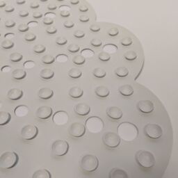 Showerdrape Petal White Anti-slip Shower Mat 540mm - thumbnail 2