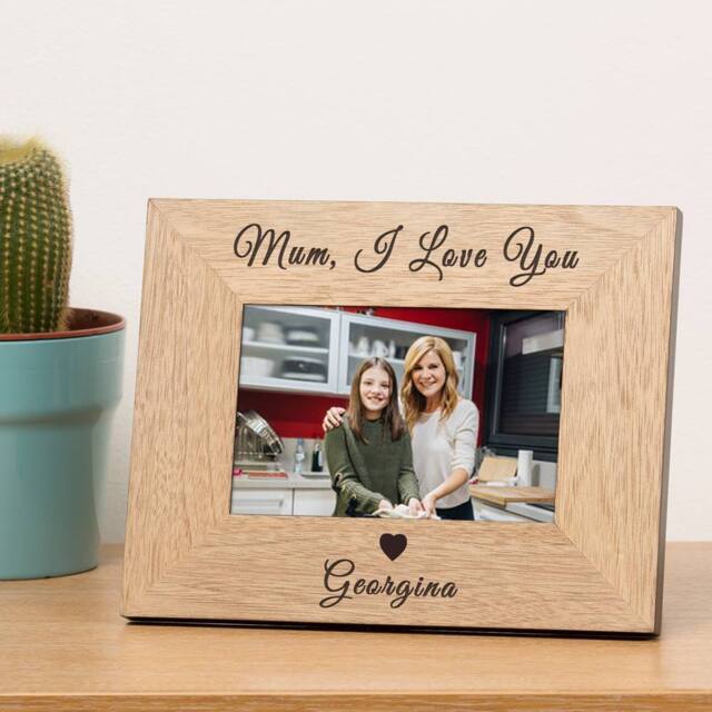 Uniqueful Women's Personalised I We love You Wood Picture Frame 6 x 4 Mothers Day Mum in Brown - image 1
