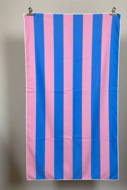 Dyzi Clashing Stripe Cotton Beach Towel Soft Absorbent Quick Dry 70x152cm in Blue - Size: 70x152 cm - image 1