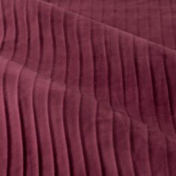 Paoletti Corinthian Velvet Room Darkening Eyelet Curtain Pair in Dark Red - Size: 117 cm width x 183 cm drop - thumbnail 6