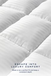 Snuggledown 4 Inch Ultra Soft Extra Deep Hotel Mattress Topper - Plush Support in White - Size: Single - thumbnail 3
