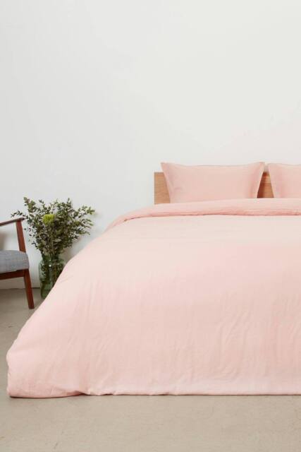 Panda London Bamboo & French Linen Complete Bedding Set in Dusty Pink - Size: Super King - image 1