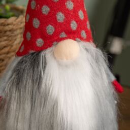 Samuel Alexander 34cm Festive Gonk Cuddly Santa Indoor Christmas Plush Decoration in Polka Dot Hat in Red - thumbnail 4