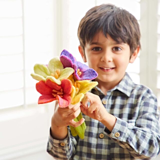 Paper High Multicoloured Felt Flower Bouquet - image 1