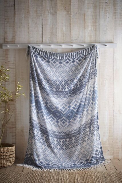 Appletree 'Sakari' Banded Tassled Bedspread in Blue - image 1