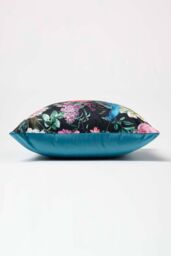 Homescapes Floral Peacock Black & Teal Filled Velvet Cushion 46 x 46 cm - thumbnail 4