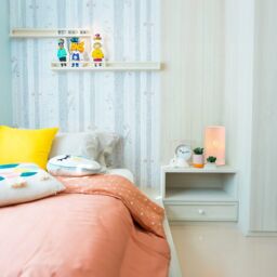 Happy Homewares Modern Stars Decorated Children/Kids Cotton Bedside Table Light in Pink - thumbnail 4