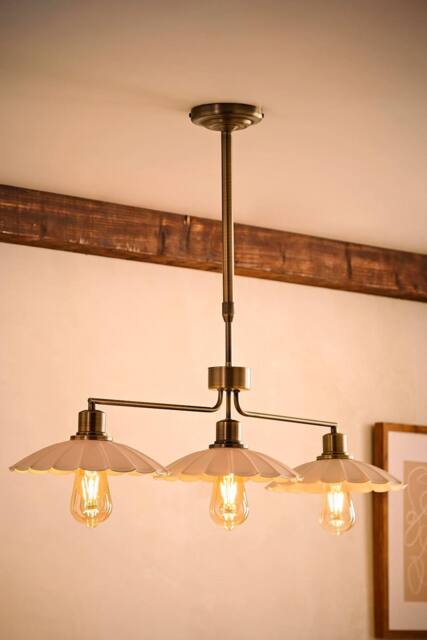 ValueLights Holborn Brushed Gold Scallop Shade 3 Way Diner Ceiling Light & Bulbs in Cream - image 1