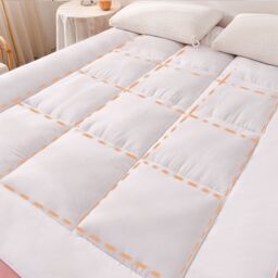 Hinsinc Cloud-Like white 10cm Deep Extra-Thick Premium Hotel-Quality Mattress Topper-XL - thumbnail 5