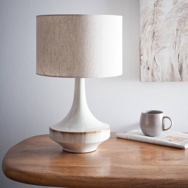K LIVING PORTO CERAMIC TABLE LAMP in Cream - image 1