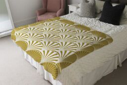 Benjamin Tate Design Golden Semi Circles Blanket in Natural - Size: 120 cm x 150 cm - thumbnail 3
