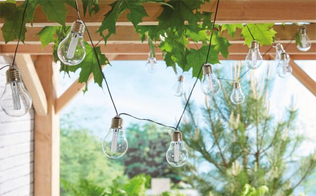 Luxform Solar Corfu Stringlights 15 Bulbs in Clear - image 1