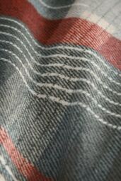 Appletree 'Connolly' 100% Brushed Cotton Duvet Cover Set in Red - Size: King - thumbnail 5
