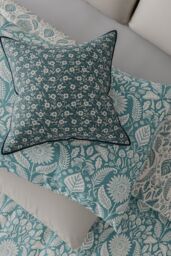 Helena Springfield 'Sunflowers' Cotton Duvet Cover Set in Teal - Size: King - thumbnail 4