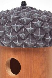 Homescapes Real Wood Acorn Bird Box in Brown - thumbnail 5