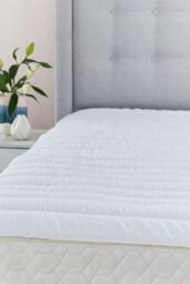 OHS Soft Touch Deep Fill Mattress Topper in White - Size: Double