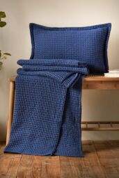 Pineapple Elephant 'Jaipur Chunky Waffle' Cotton Cushion in Navy - Size: 30 cm x 50 cm - thumbnail 3