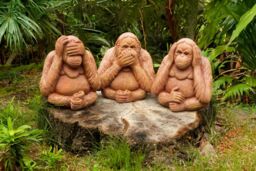 Marco Paul Three Wise Monkeys Speak See Hear No Evil - Garden Statue Set in Orange - thumbnail 2