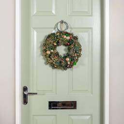 Samuel Alexander 36cm Bauble & Pinecone Hanging Christmas Wreath with Red Berries in Green - thumbnail 2