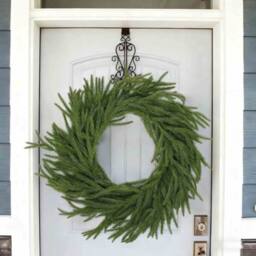 Obasyhig 1 Pack 9FT Real Touch Norfolk Pine Garland in Green - thumbnail 3