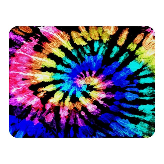 Benjamin Tate Design Tie Dye Pattern Blanket in Natural - Size: 120 cm x 150 cm - image 1