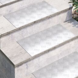 Berkfield Home Aluminium Checker Plates 2 pcs Anti-Slip 60x30 cm in Silver - Size: Medium - thumbnail 2