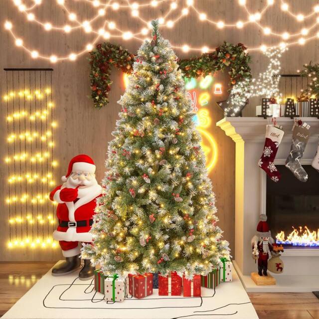 Costway 6.5FT Artificial Xmas Tree Hinged Christmas Tree w/909 PVC Branch Tips in Green - image 1