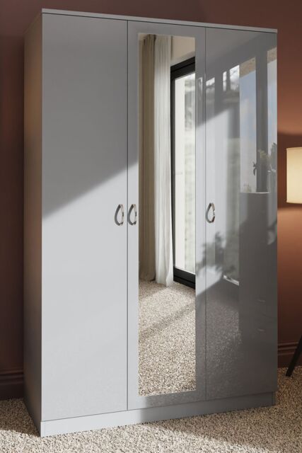 FWStyle High Gloss Grey 3 Door Mirrored Triple Wardrobe - image 1
