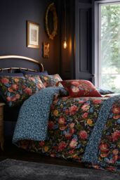 Dreams & Drapes 'Bejewelled' 100% Cotton Quilted Bedspread in Navy - thumbnail 2