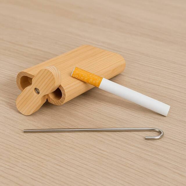 Voltico Portable One Hitter Pipe Wooden Box with Clean Hook in Light Oak - image 1