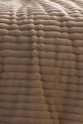 Appletree 'Morritz' Soft Ribbed Faux Fur Duvet Cover Set in Natural - Size: Super King - thumbnail 3