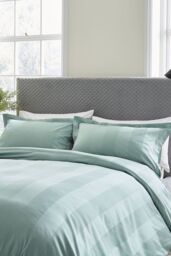 1951 'Serra' Luxury Satin Stripe 250 Thread Count Sateen Duvet Cover Set in Green - Size: Super King - thumbnail 2