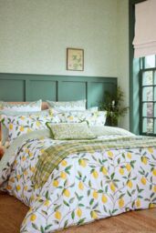 Morris & Co 'Lemon Tree - Willow Bough' Cushion 50X30cm in Green - Size: 50X30 cm - thumbnail 4