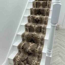 runrug Stair Runner Carpet for Staircases - Soft & Comfy, 9mm - 'Native' in Brown - Size: 70 cm x 600 cm - thumbnail 5