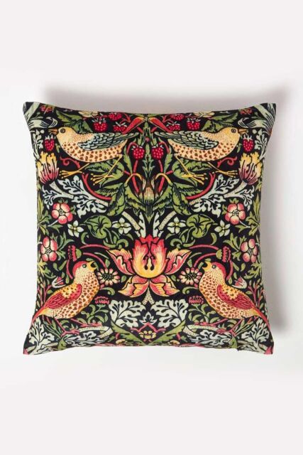 Homescapes William Morris Strawberry Thief Velvet Cushion in Black - Size: 45 cm x 45 cm - image 1
