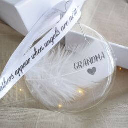 Amaya Rose Ltd In Memory of Grandma Feather Round Bauble Gift Boxed. Memorial Décor in Clear - thumbnail 5