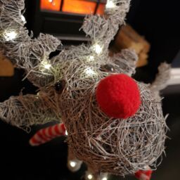 Samuel Alexander 51cm Battery Operated Rattan Woven Blitzen Reindeer with Warm White LEDs in Grey - thumbnail 2