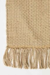 Homescapes Zaphyr Natural Handwoven Jute Rug with Tassels - Size: 90 cm x 150 cm - thumbnail 3
