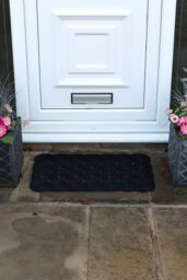 JVL Trellis Rubber Scraper Doormat 40 x 70 cm in Black - Size: 40 cm x 70 cm - thumbnail 2