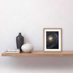 Artery8 Wall Art Print Hubble Space Astronomy M100 WFC3 Spiral Galaxy With Two Blue Starbirthing Lanes Of Dust Clouds & Gas Artwork Framed 9X7 Inch - thumbnail 2
