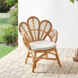 Wyld and Coco Peacock Kids Chair - Natural Rattan Boho 58 x 55 x 70 cm in Brown